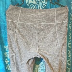 Victoria's Secret Green-Gray Heather Pocket Leggings 14 NWOT